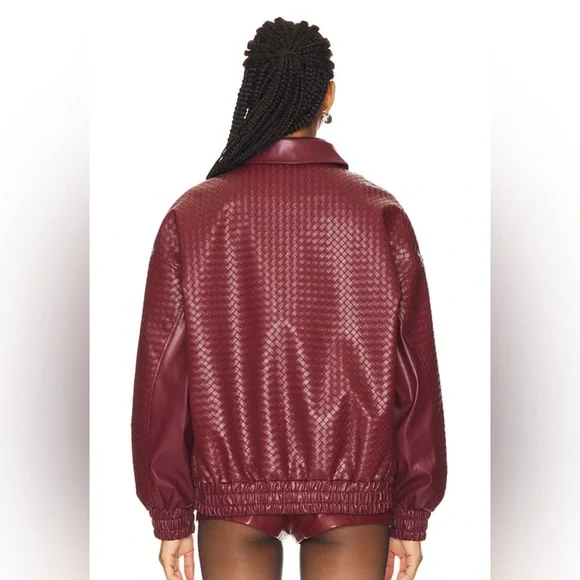 Kenny Bomber in Burgundy
LIONESS - Picture 4 of 5